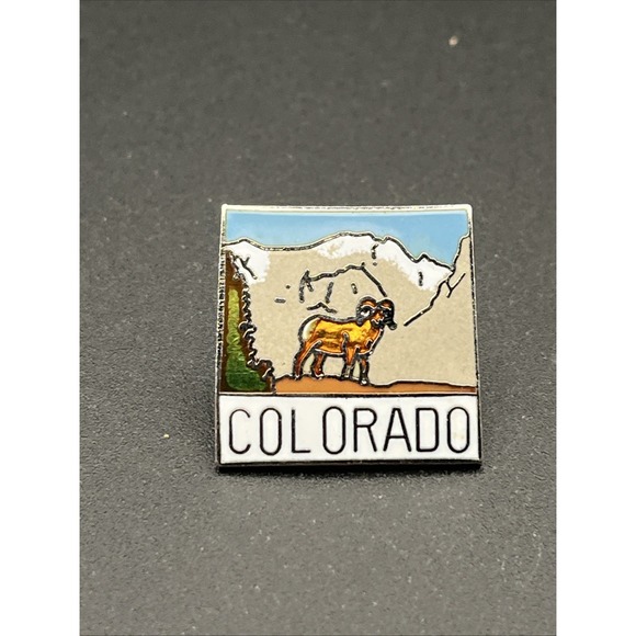 State Of Colorado Mountain Big Horn Lapel Hat Pin - Picture 1 of 3